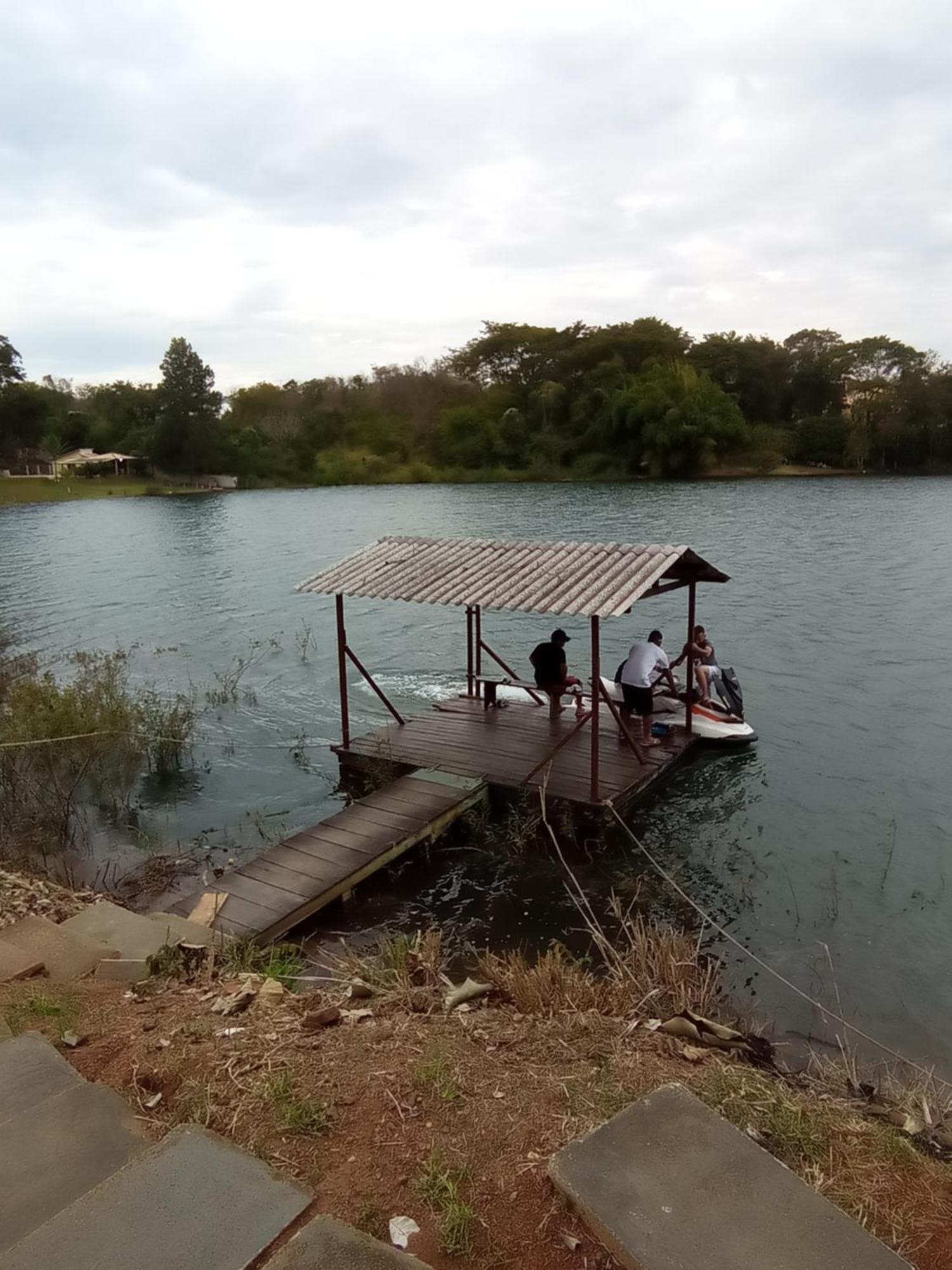 Apartamento Pontal Do Lago كلدس نوفاس المظهر الخارجي الصورة